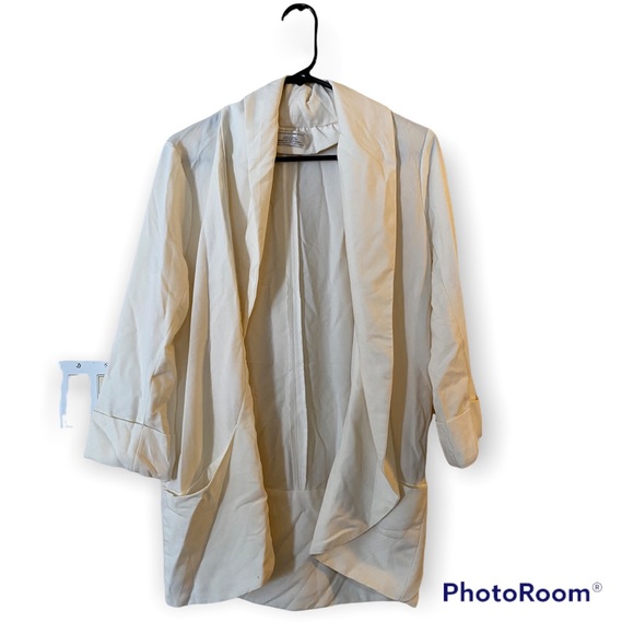 Love & Liberty White Open Front Blazer - Size Large - Picture 2 of 6